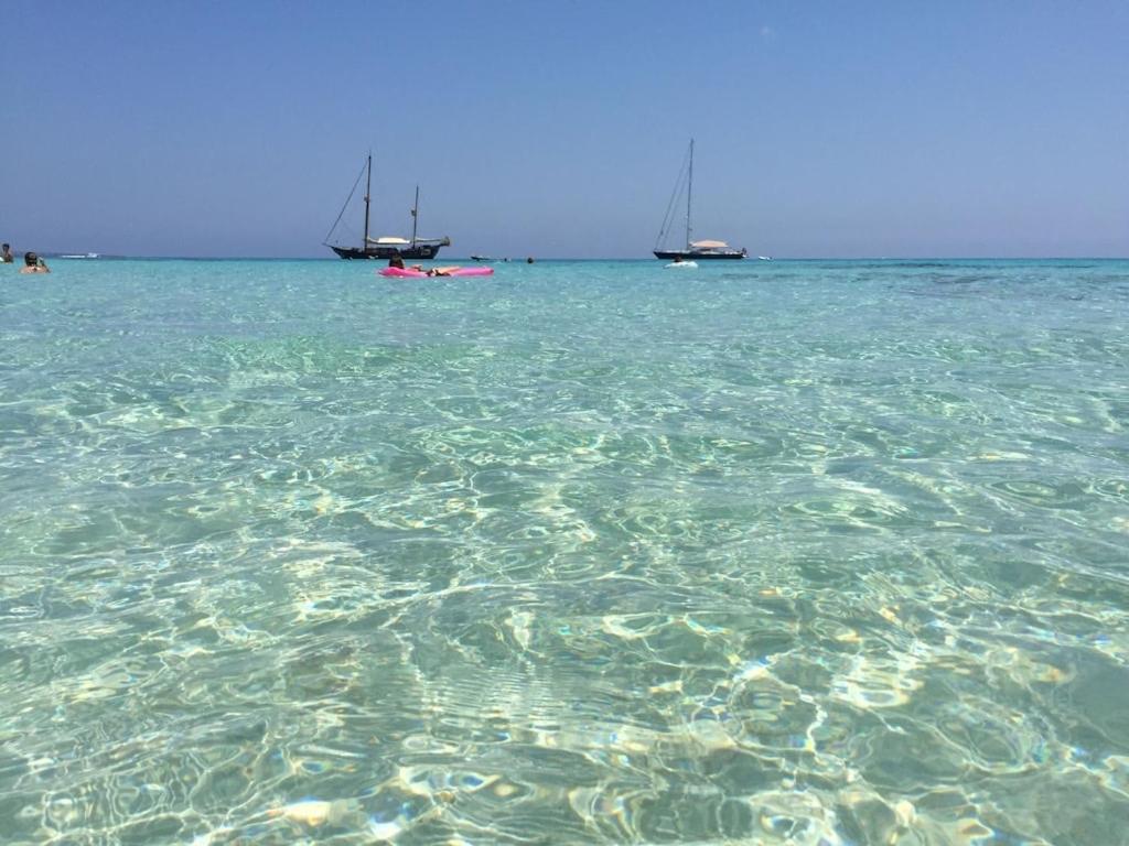 Appartamento La Mundial Formentera Es Pujols Esterno foto